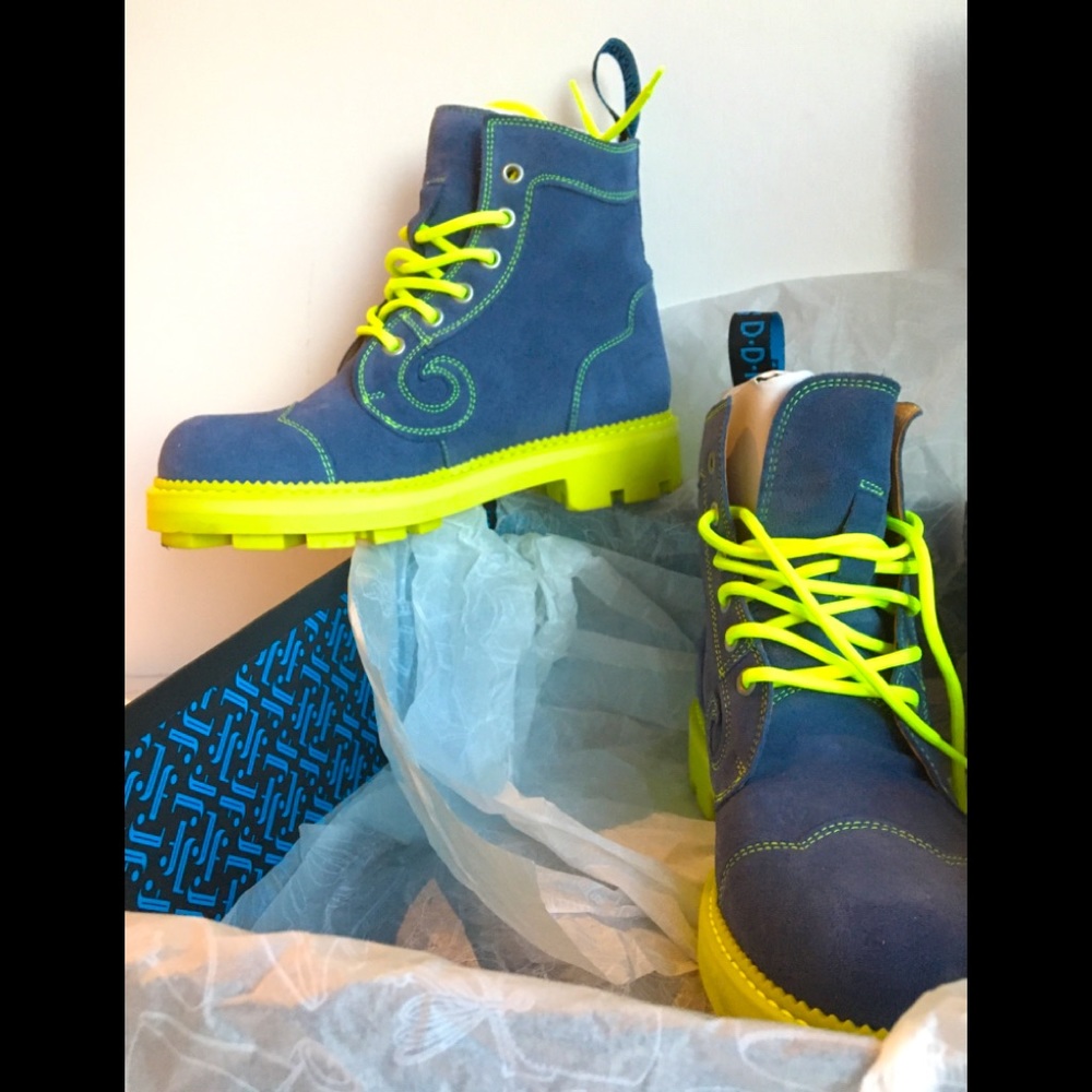 John Fluevog + Anna Shiu Colab